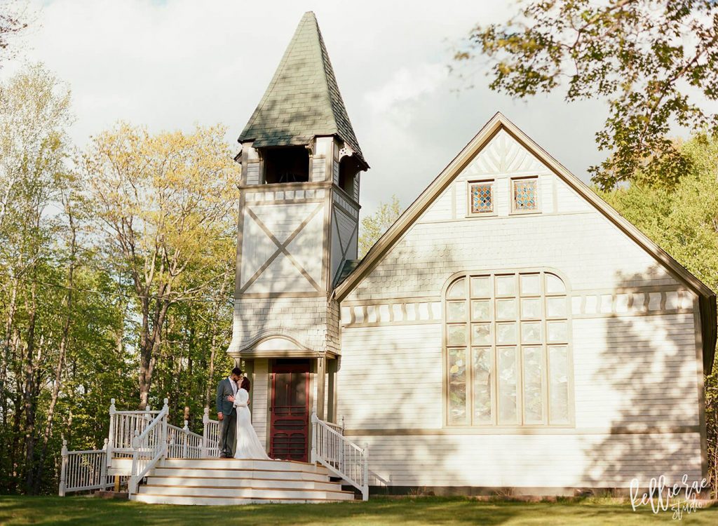 32 Northern MN Wedding Venues Perfect For Your Outdoor